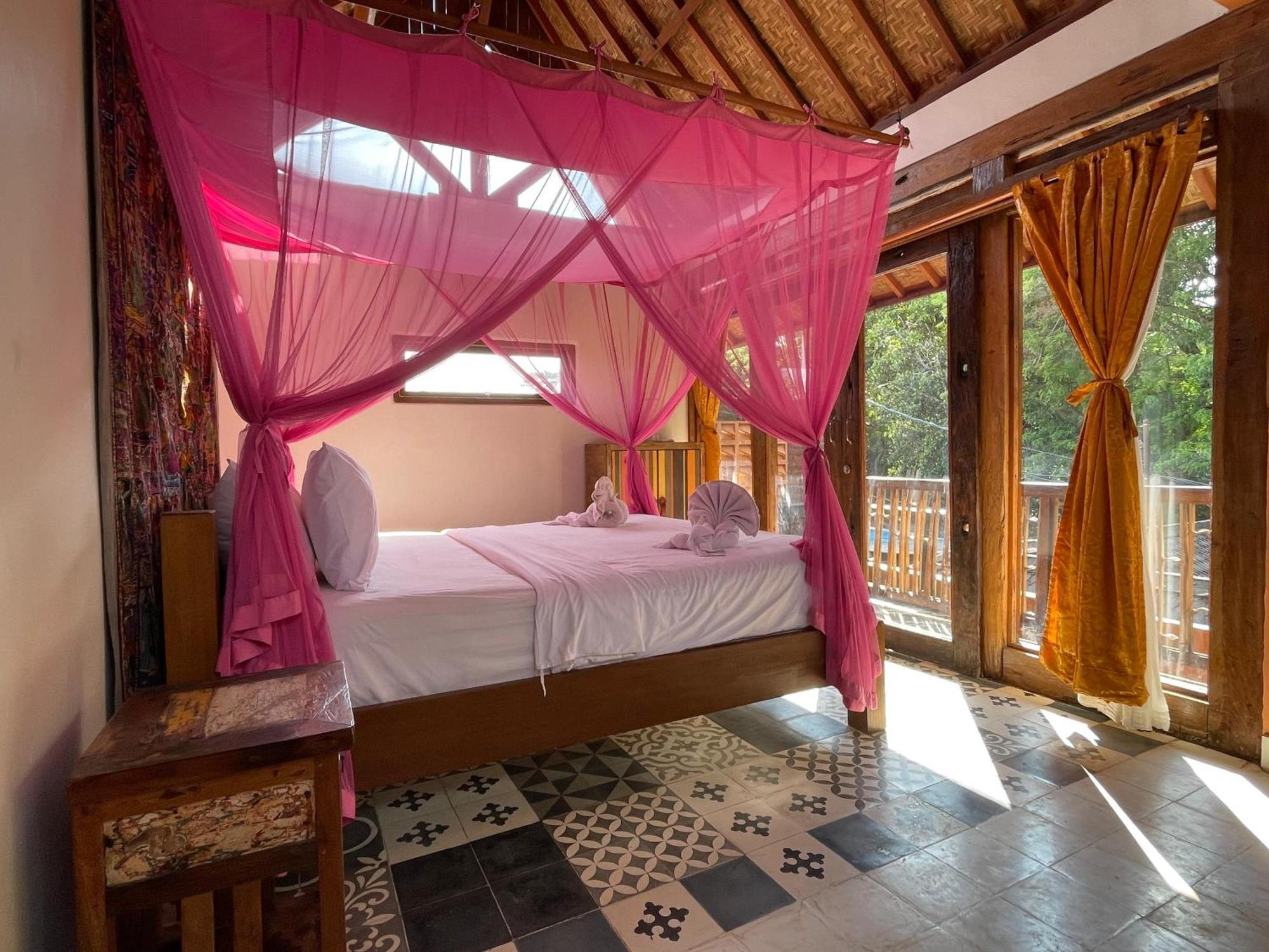 Bali Bohemia Huts Hotel Убуд Екстериор снимка